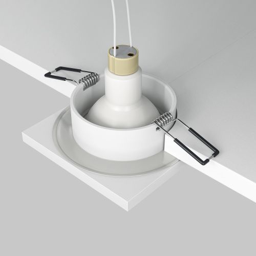 Встраиваемый светильник Maytoni Technical DL083-01-GU10-SQ-W  фото 8