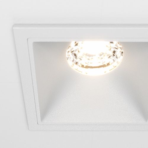 Встраиваемый светильник Maytoni Alfa LED DL043-01-10W3K-SQ-W  фото 3